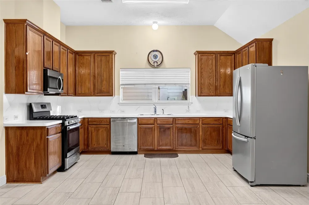 9002 Durham Manor Lane Houston, TX 77075