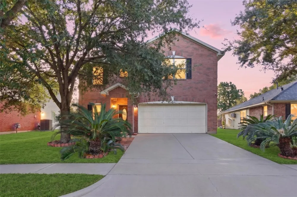 9002 Durham Manor Lane Houston, TX 77075