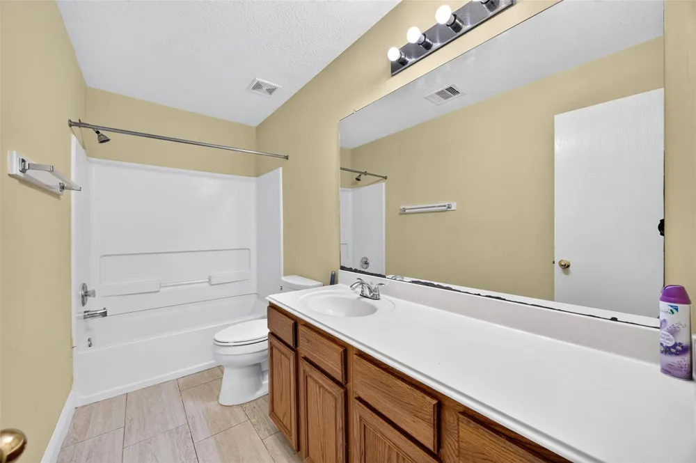 9002 Durham Manor Lane Houston, TX 77075