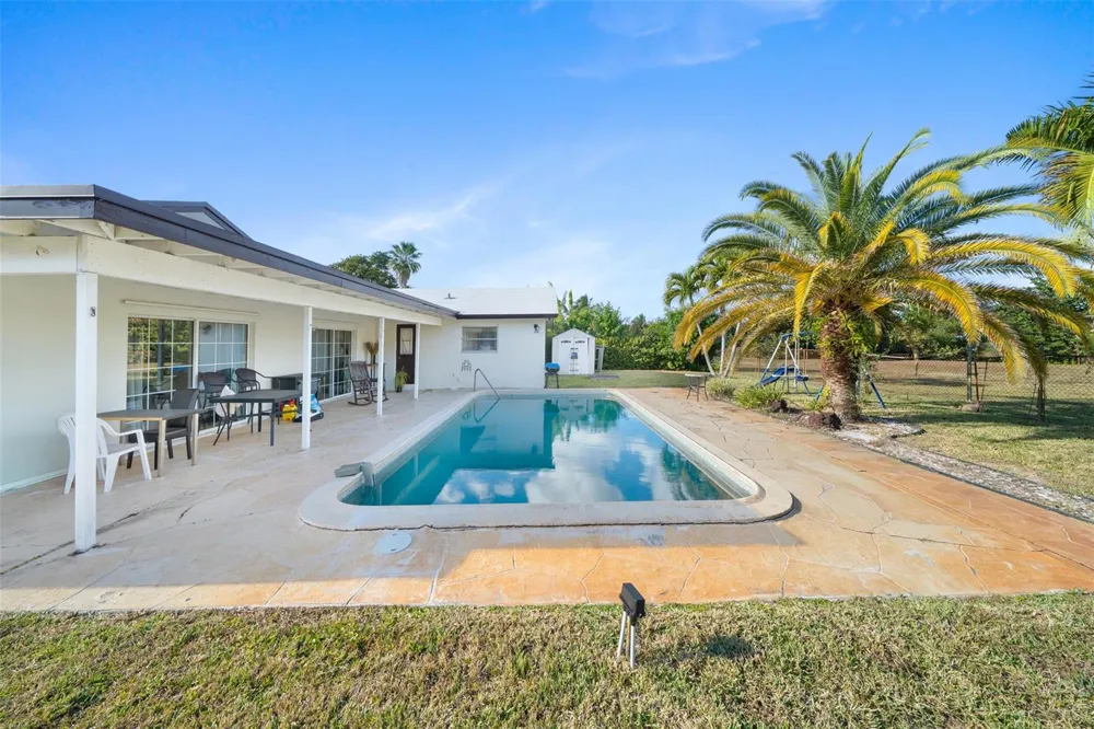 4221 NW 107TH AVENUE Coral Springs, FL 33065