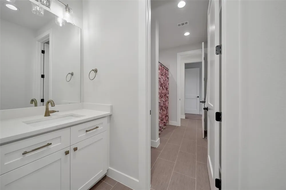 16011 Bonjour Boulevard Conroe, TX 77302