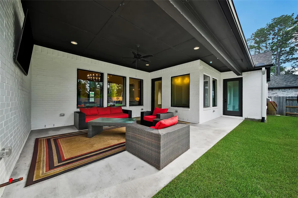 16011 Bonjour Boulevard Conroe, TX 77302