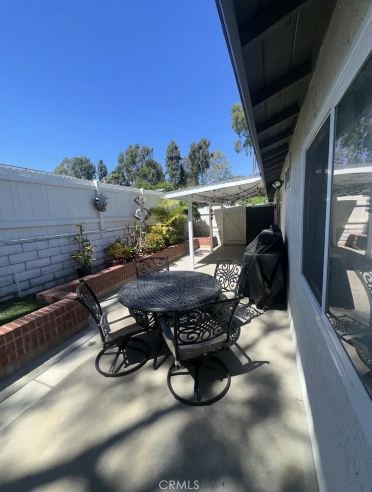 20122 Woodstock Court Yorba Linda, CA 92886