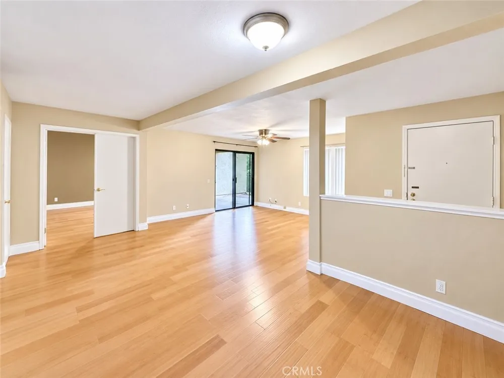 16581 Grunion Lane #105 Huntington Beach, CA 92649