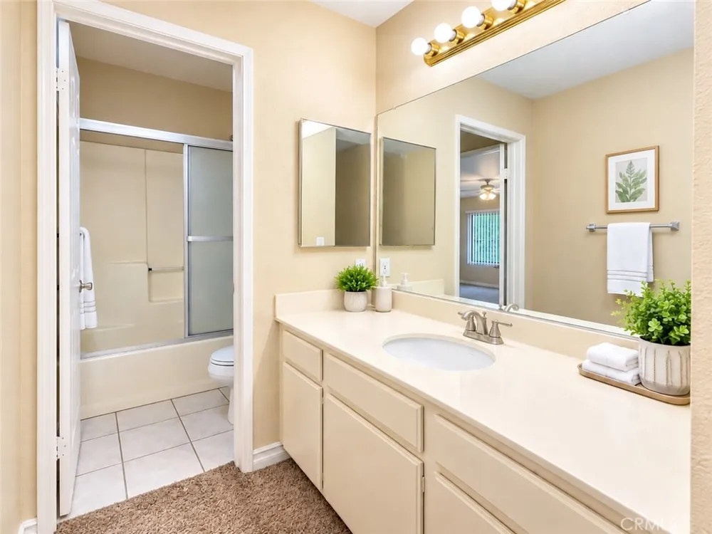 16581 Grunion Lane #105 Huntington Beach, CA 92649