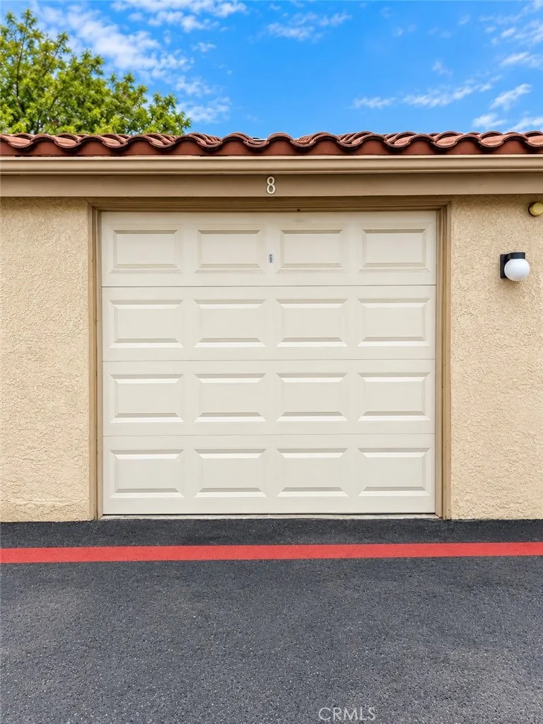 16581 Grunion Lane #105 Huntington Beach, CA 92649