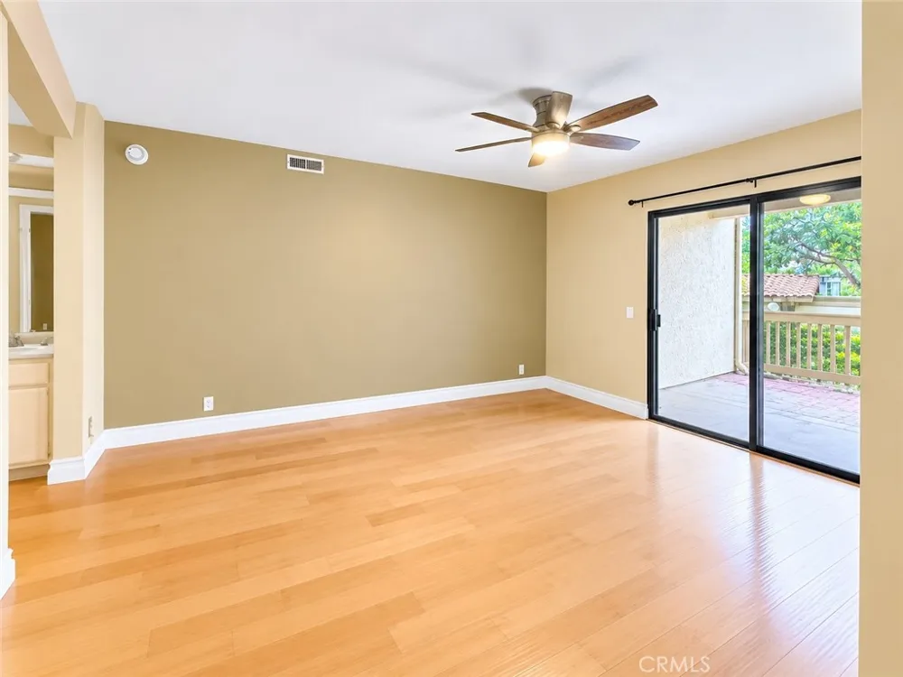 16581 Grunion Lane #105 Huntington Beach, CA 92649