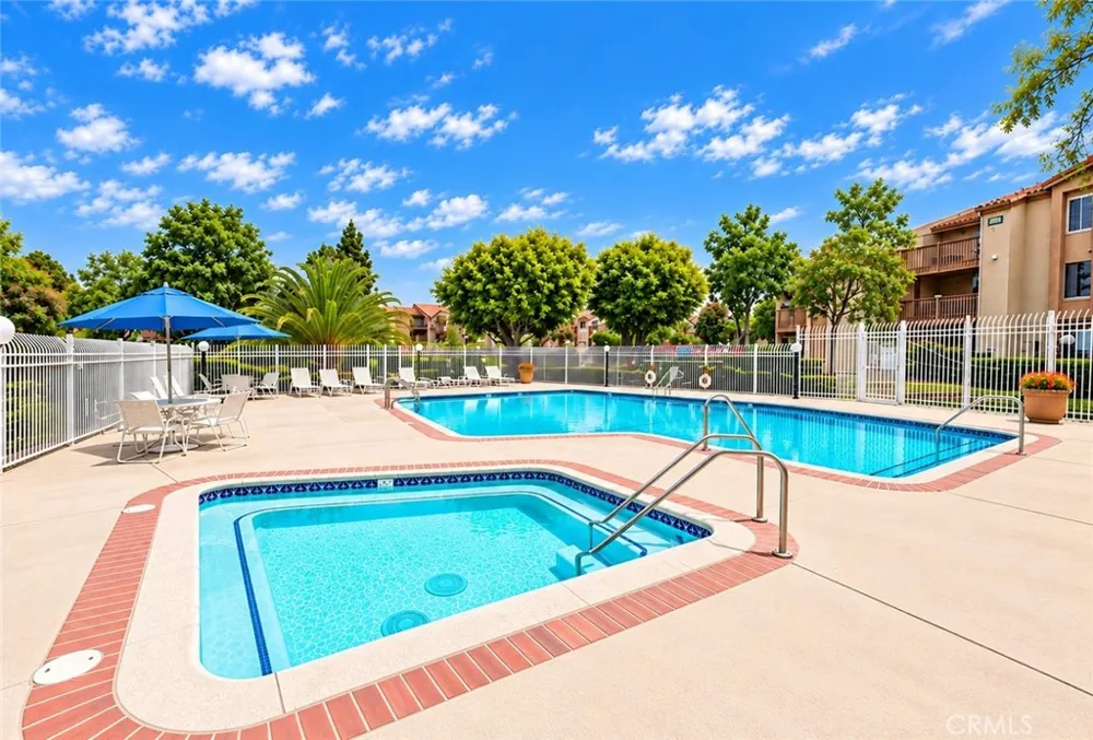16581 Grunion Lane #105 Huntington Beach, CA 92649