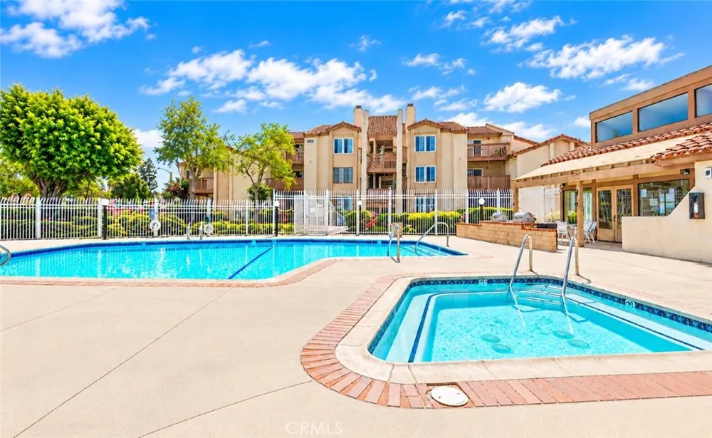 16581 Grunion Lane #105 Huntington Beach, CA 92649