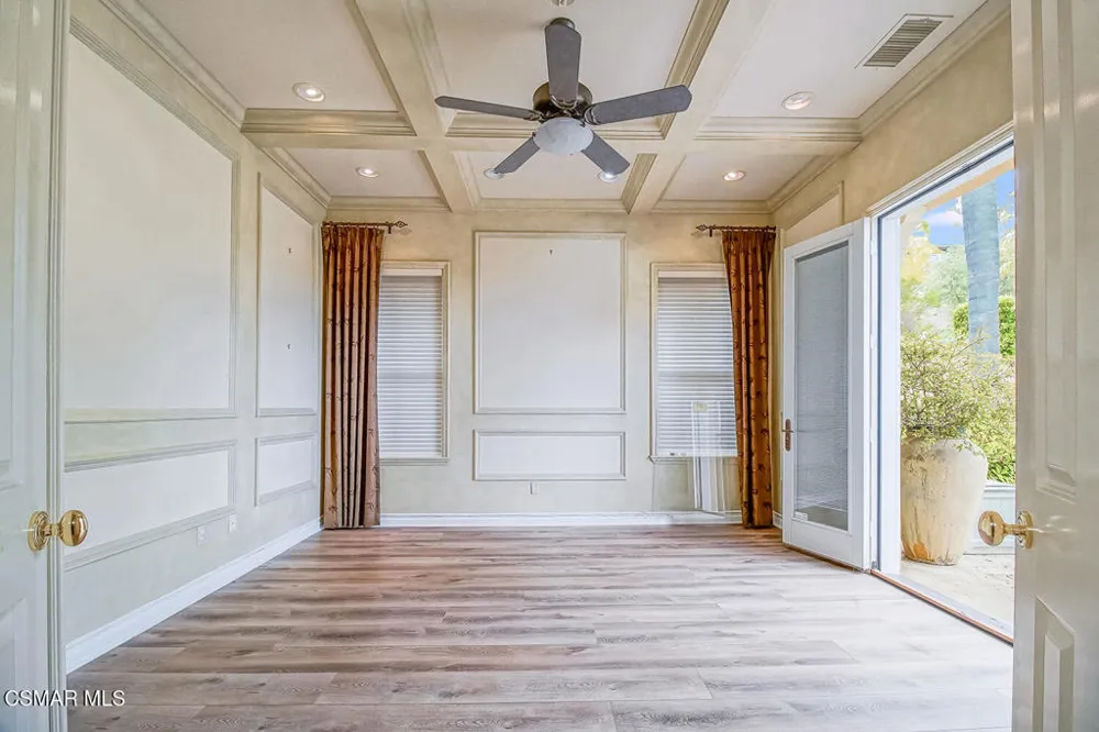 2822 Rainfield Avenue Westlake Village, CA 91362