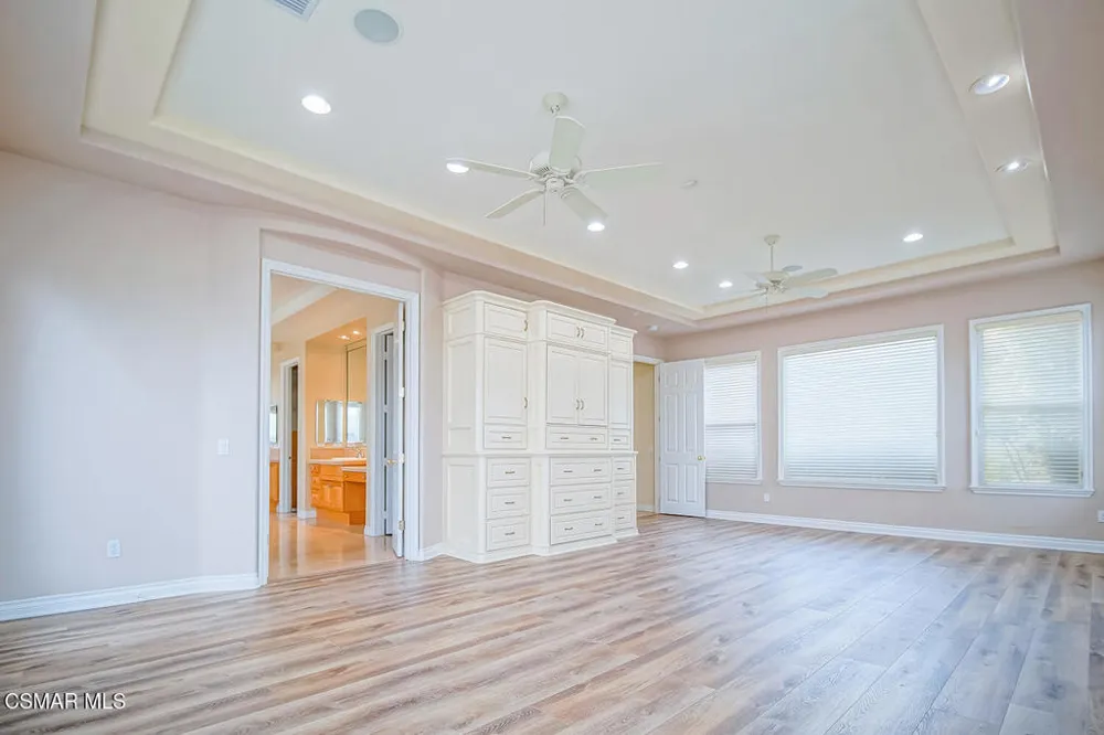 2822 Rainfield Avenue Westlake Village, CA 91362