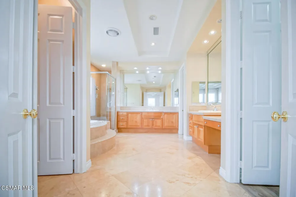2822 Rainfield Avenue Westlake Village, CA 91362