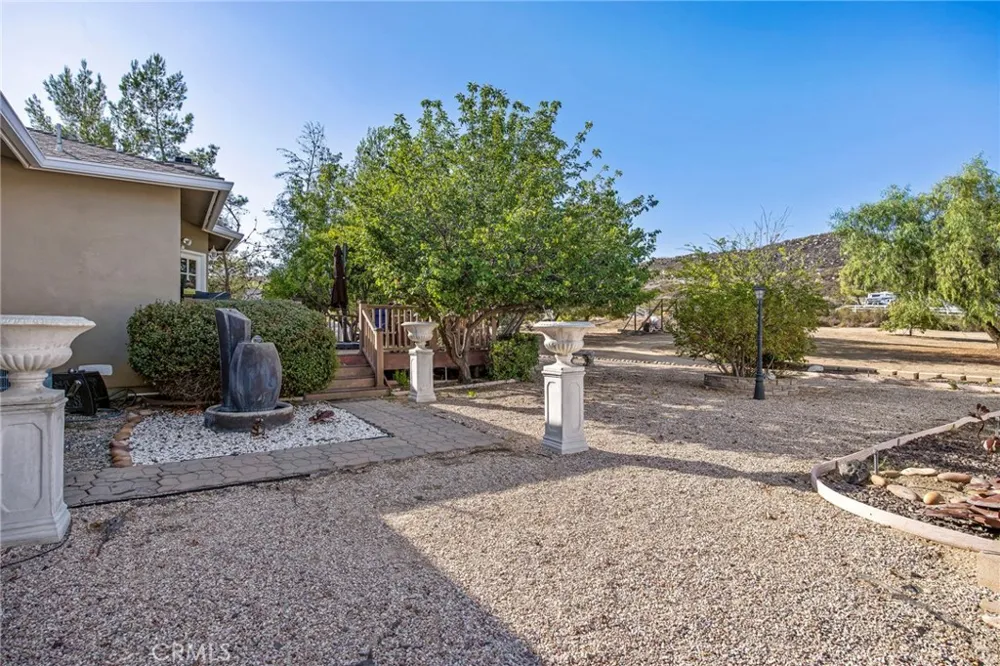 40303 Brook Trails Way Aguanga, CA 92536