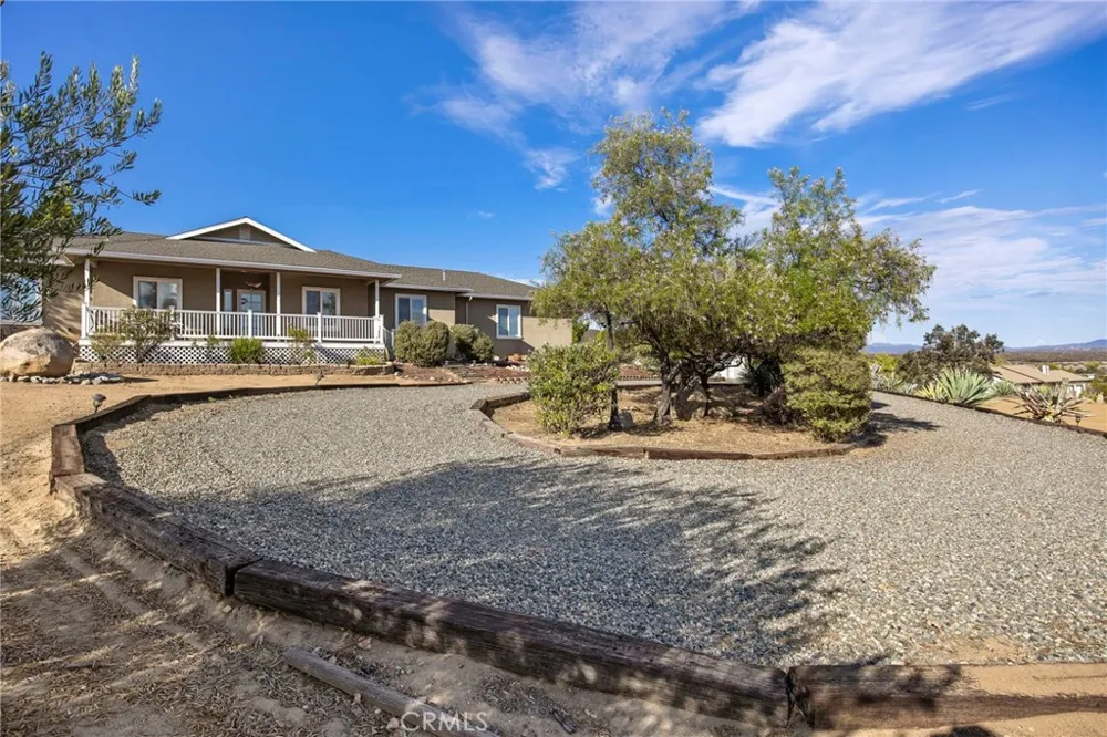 40303 Brook Trails Way Aguanga, CA 92536