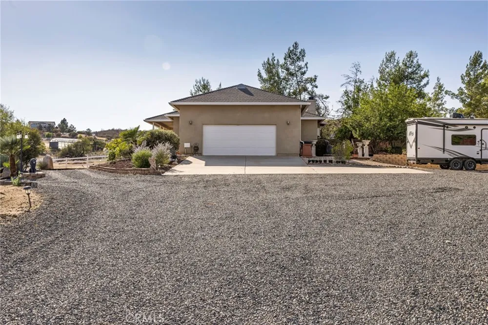 40303 Brook Trails Way Aguanga, CA 92536