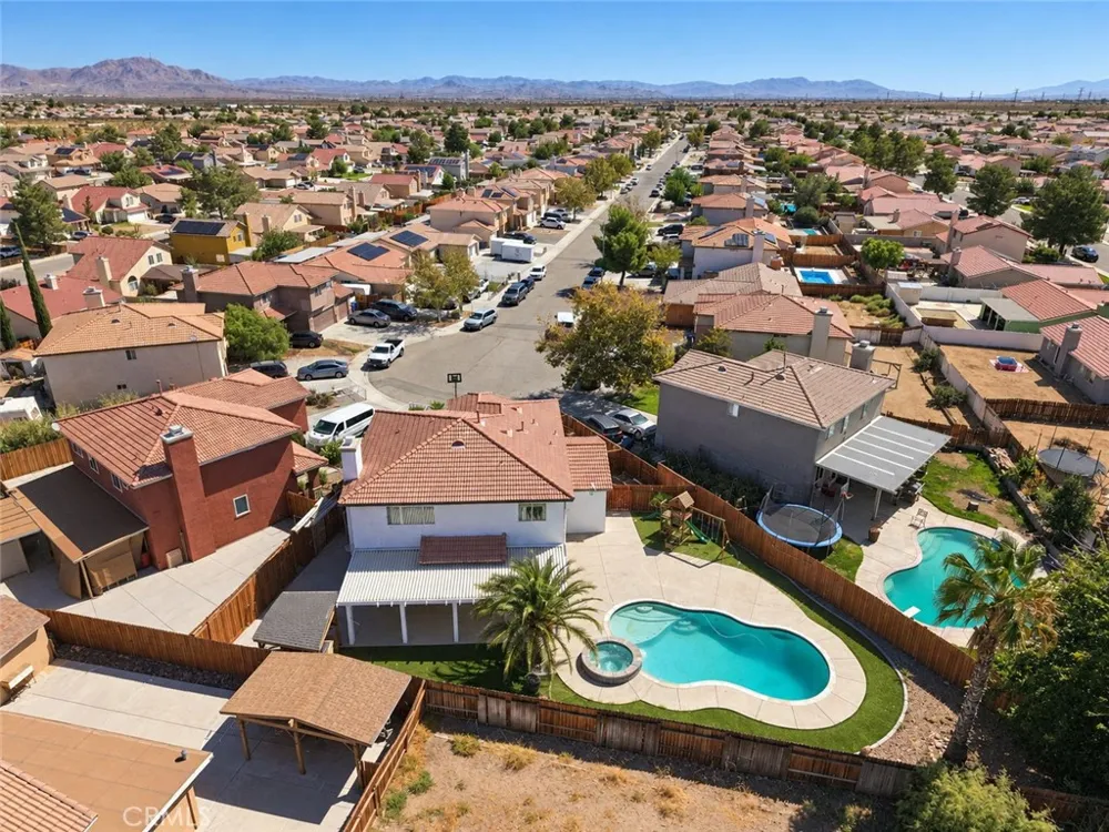 11363 Winter Place Adelanto, CA 92301