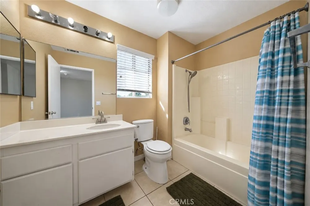 11363 Winter Place Adelanto, CA 92301