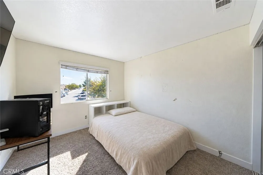 11363 Winter Place Adelanto, CA 92301