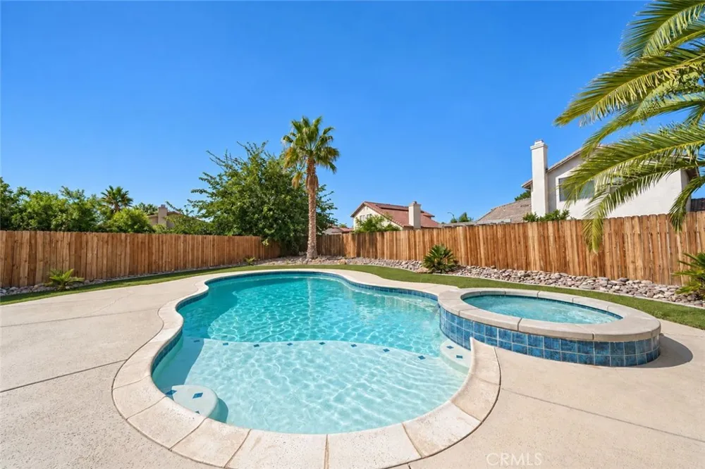 11363 Winter Place Adelanto, CA 92301