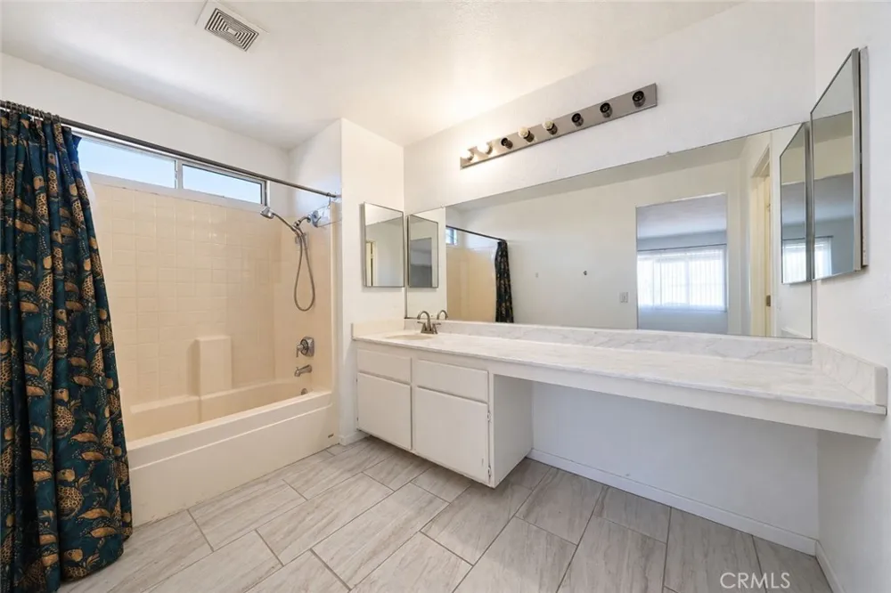 11363 Winter Place Adelanto, CA 92301