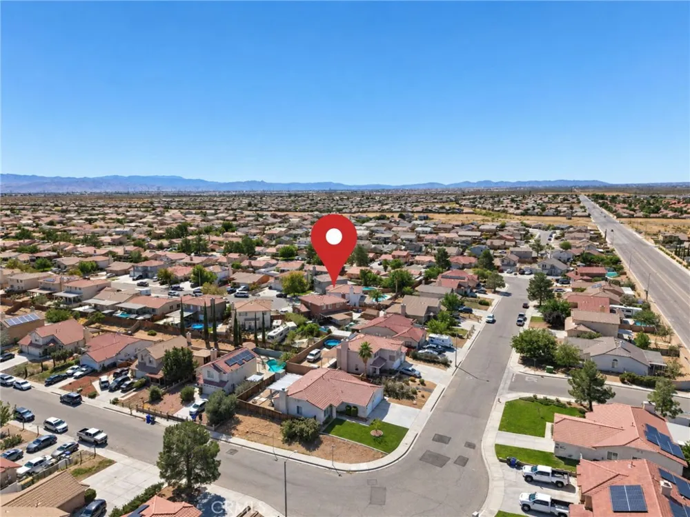 11363 Winter Place Adelanto, CA 92301