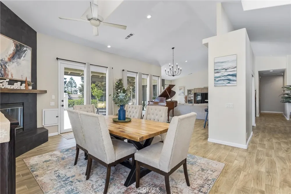 13582 Oak Hill Court Yucaipa, CA 92399