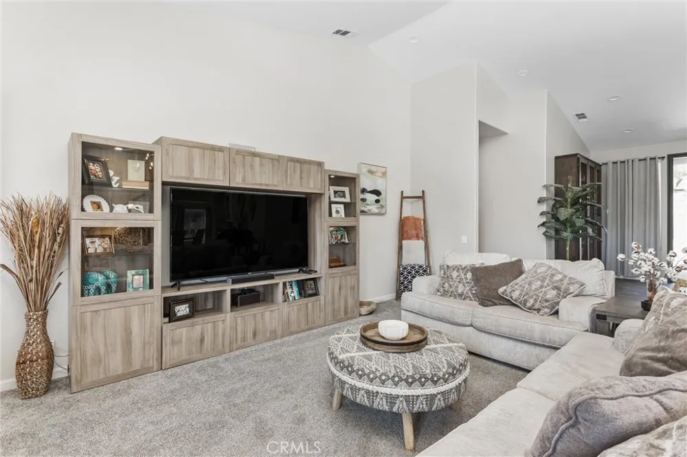 13582 Oak Hill Court Yucaipa, CA 92399