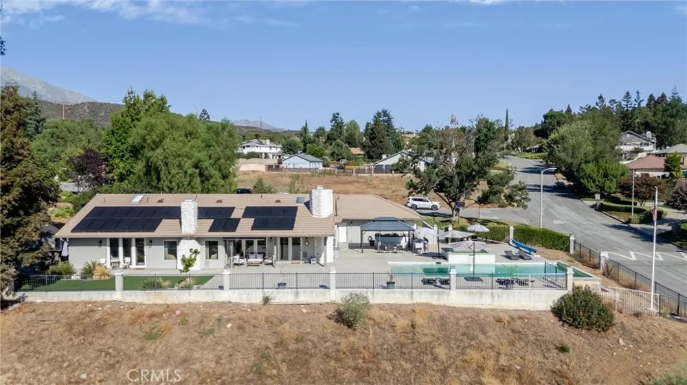 13582 Oak Hill Court Yucaipa, CA 92399