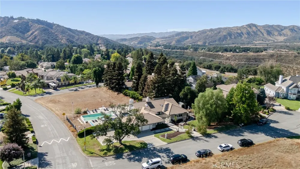 13582 Oak Hill Court Yucaipa, CA 92399