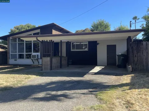 213 Riley Dr