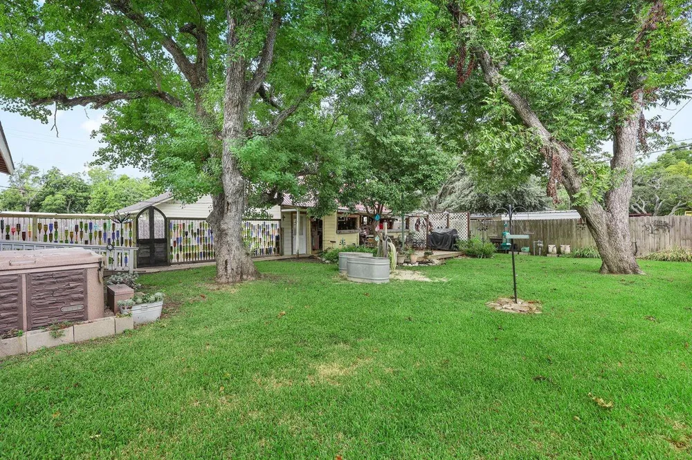 507 S 2nd Street La Porte, TX 77571