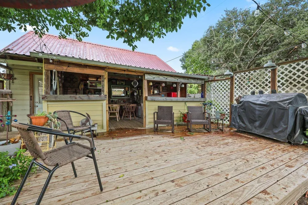 507 S 2nd Street La Porte, TX 77571