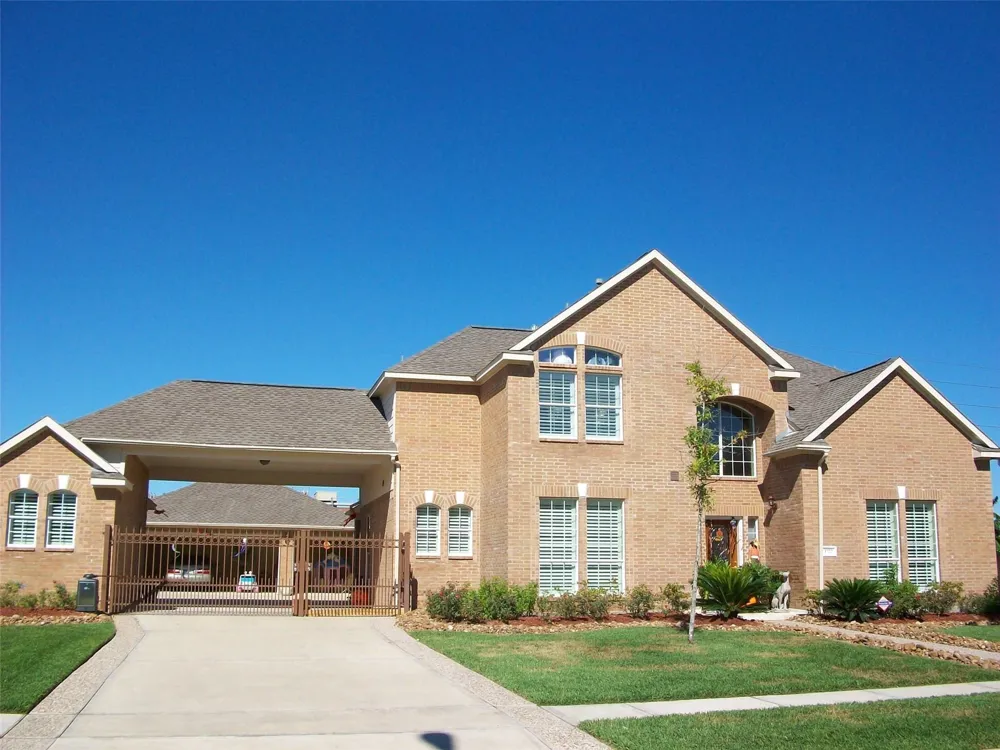 1722 Parklake Village Circle Katy, TX 77450