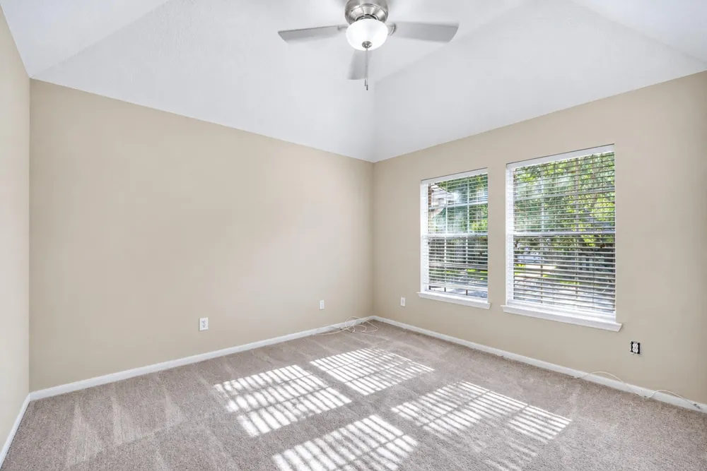2411 Charter Oaks Court Pearland, TX 77584