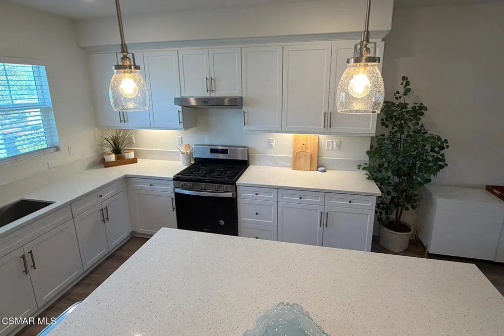 519 Coconut Lane Fillmore, CA 93015