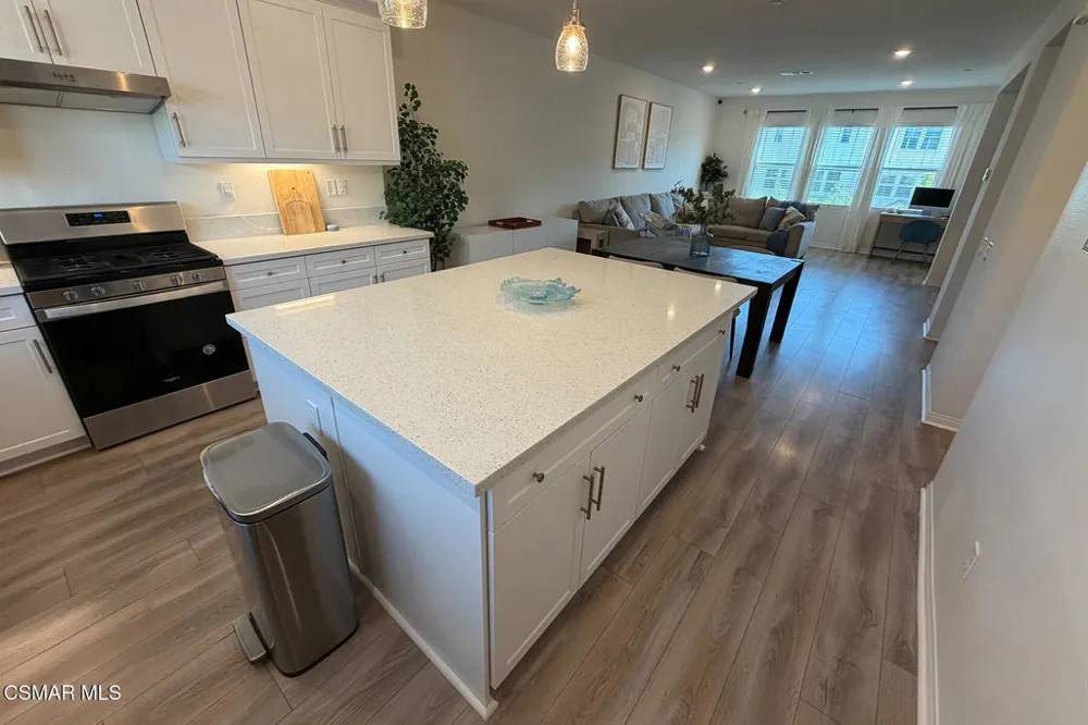519 Coconut Lane Fillmore, CA 93015