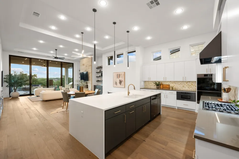 8312 Carranzo Drive Austin, TX 78735