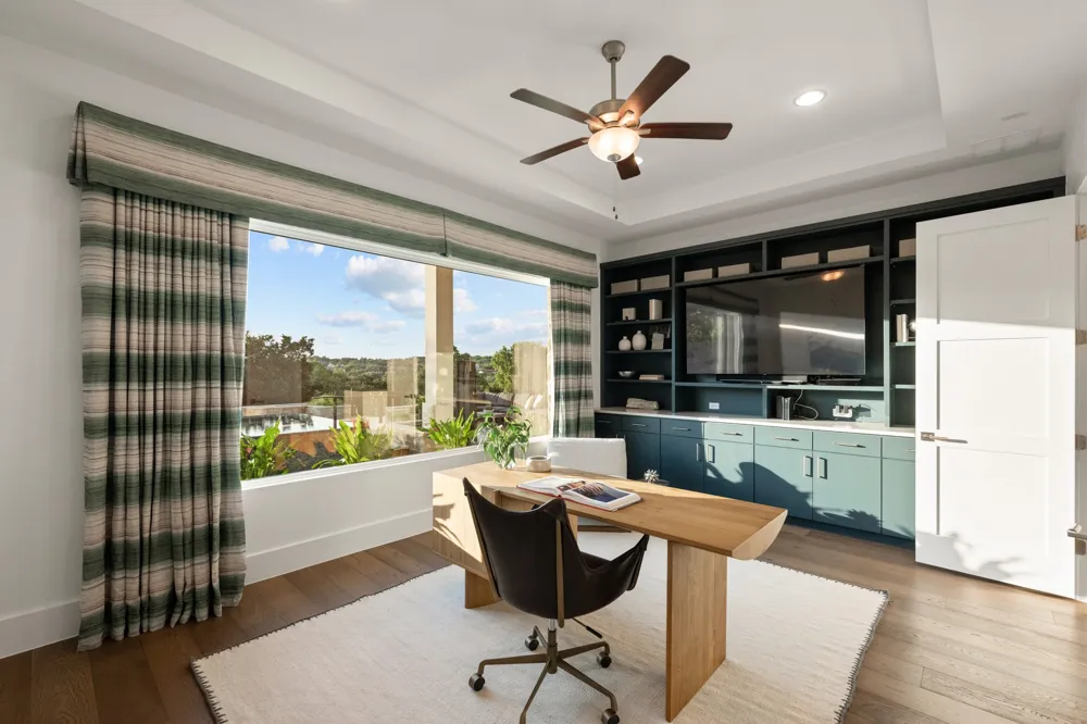 8312 Carranzo Drive Austin, TX 78735