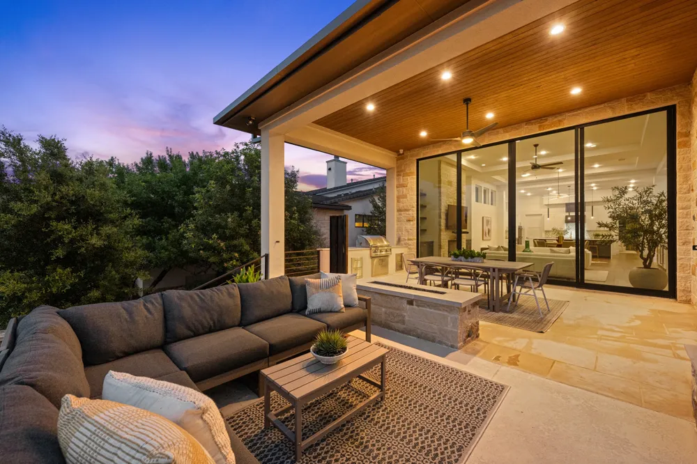 8312 Carranzo Drive Austin, TX 78735