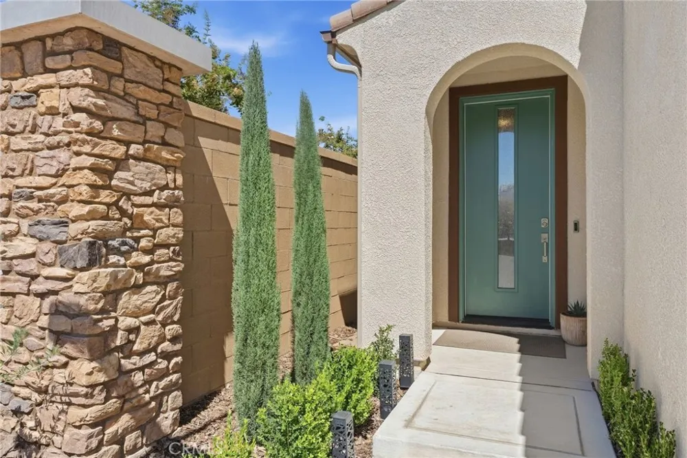 1123 Royalty W Madera, CA 93636