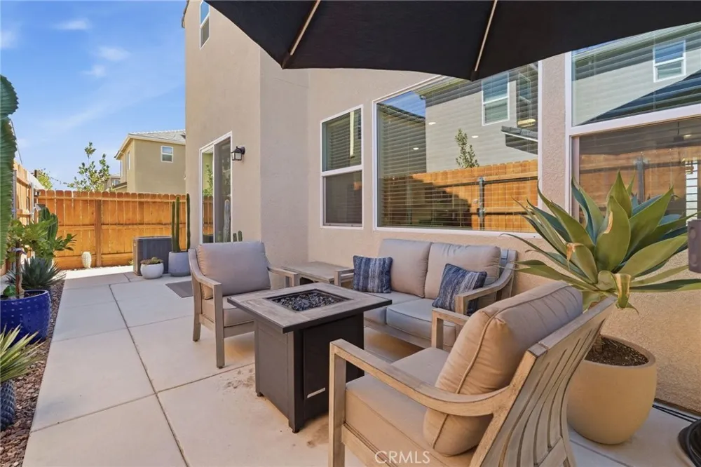 1123 Royalty W Madera, CA 93636
