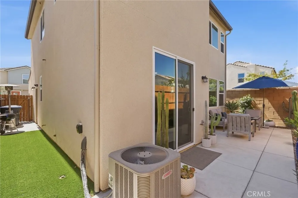 1123 Royalty W Madera, CA 93636