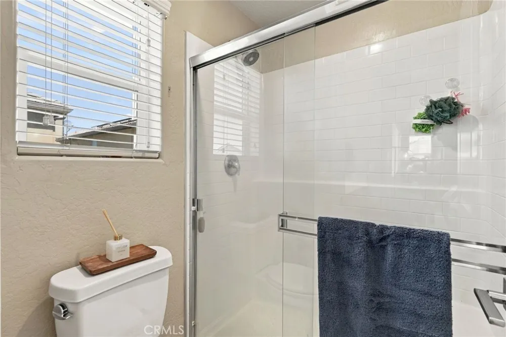 1123 Royalty W Madera, CA 93636