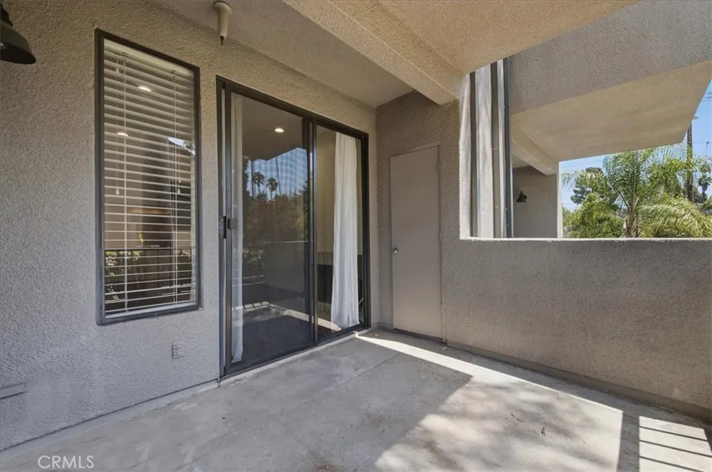 1310 E Orange Grove #102 Pasadena, CA 91104