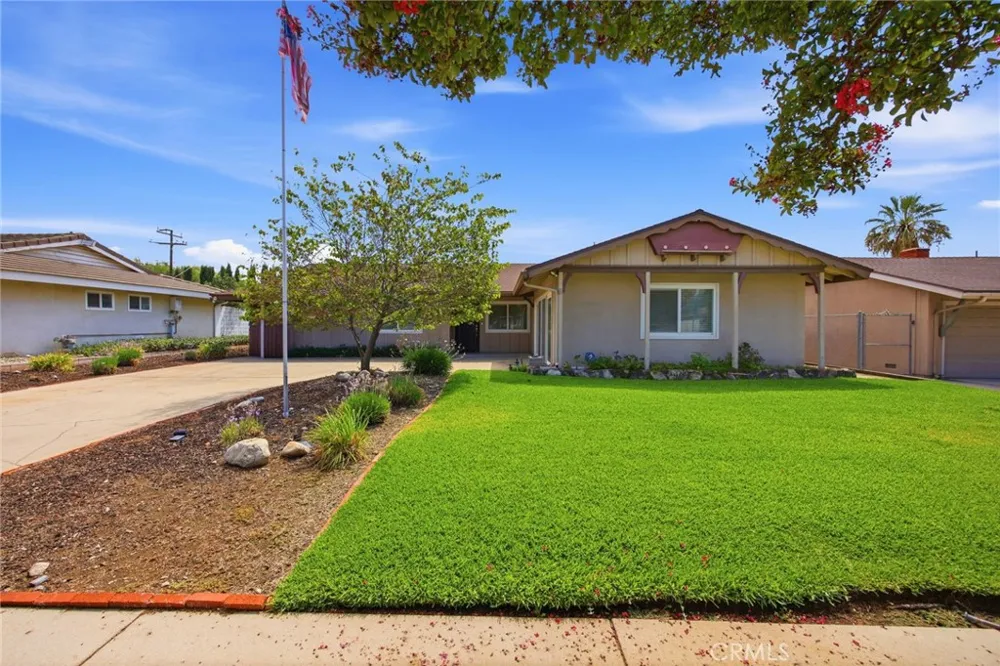 610 Ridgefield Claremont, CA 91711