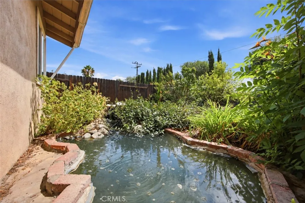 610 Ridgefield Claremont, CA 91711