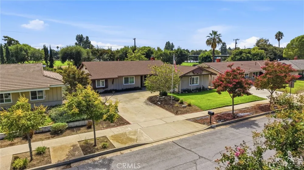 610 Ridgefield Claremont, CA 91711