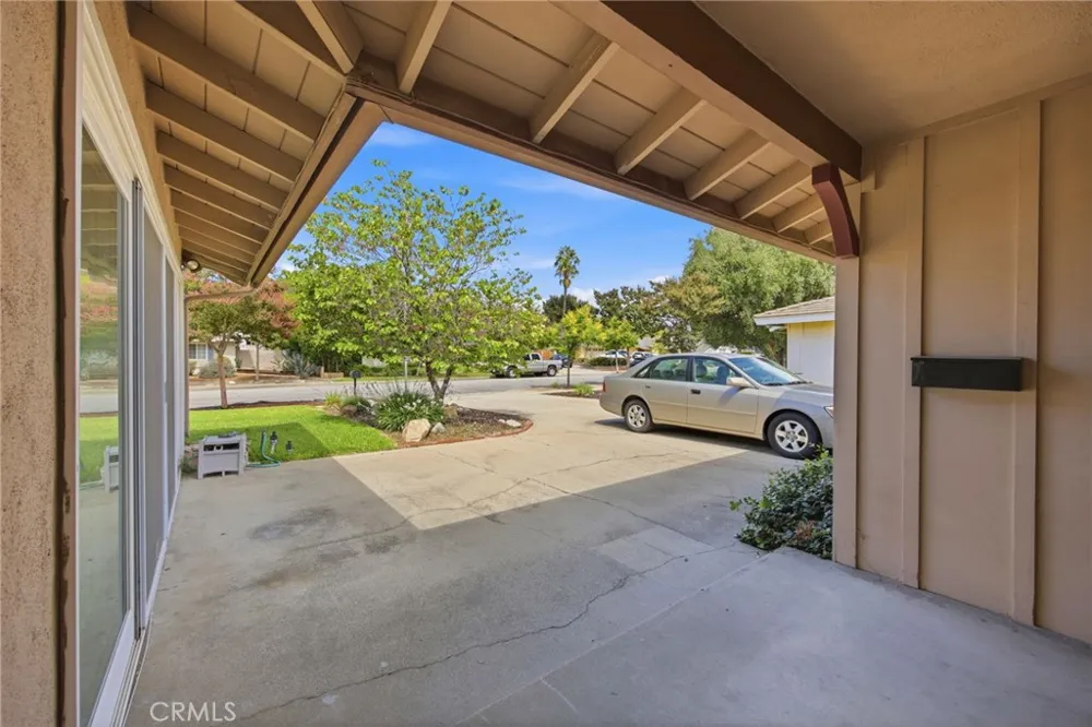 610 Ridgefield Claremont, CA 91711