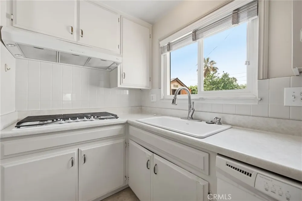 610 Ridgefield Claremont, CA 91711