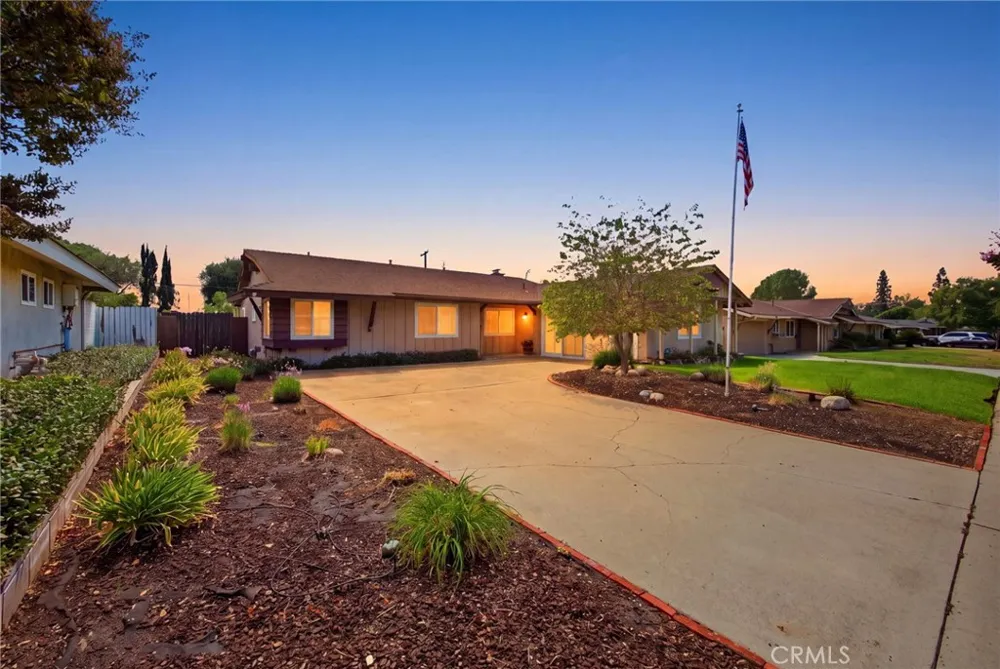 610 Ridgefield Claremont, CA 91711
